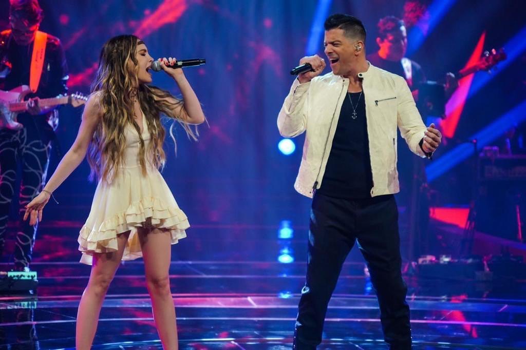 Belinda y Yahir soprenden con dueto en La voz Azteca (Instagram).