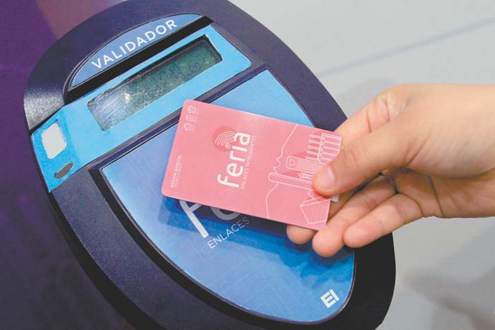 El estado pretendía formar un fideicomiso para administrar el transporte. Roberto Alanís