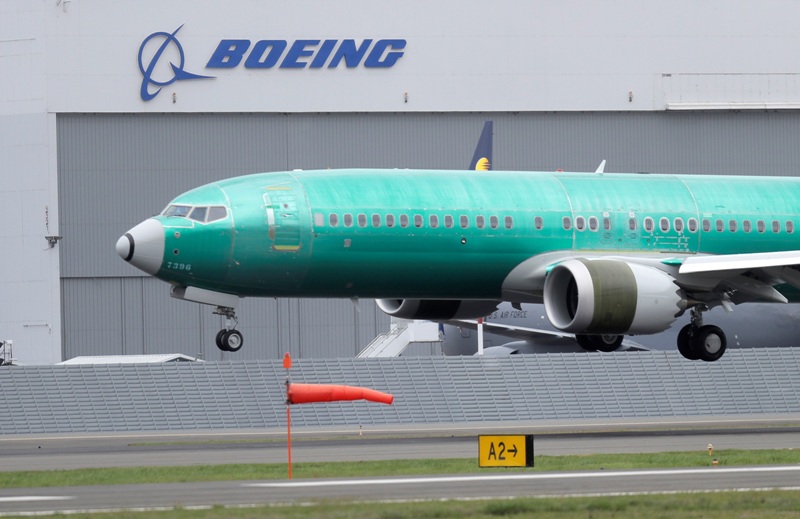 La flota global de aviones 737 MAX de Boeing está en tierra desde mediados de marzo. (AP)