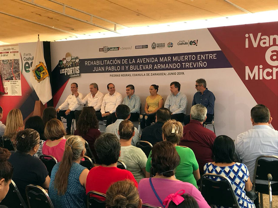 El Gobernador destacó la importancia de estas obras en la zona norte de Coahuila. (Especial)