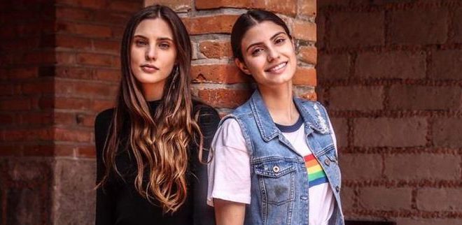 La pareja lésbica Juliantina tendrá su propio spin-off y película (Especial).