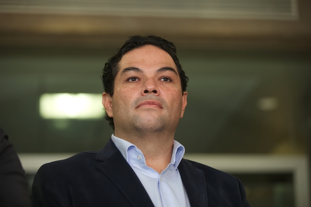 El alcalde minimizó el robo a transeúnte: “no aumentó, sino que la gente pierde sus teléfonos y relata al MP hechos falsos”.  archivo