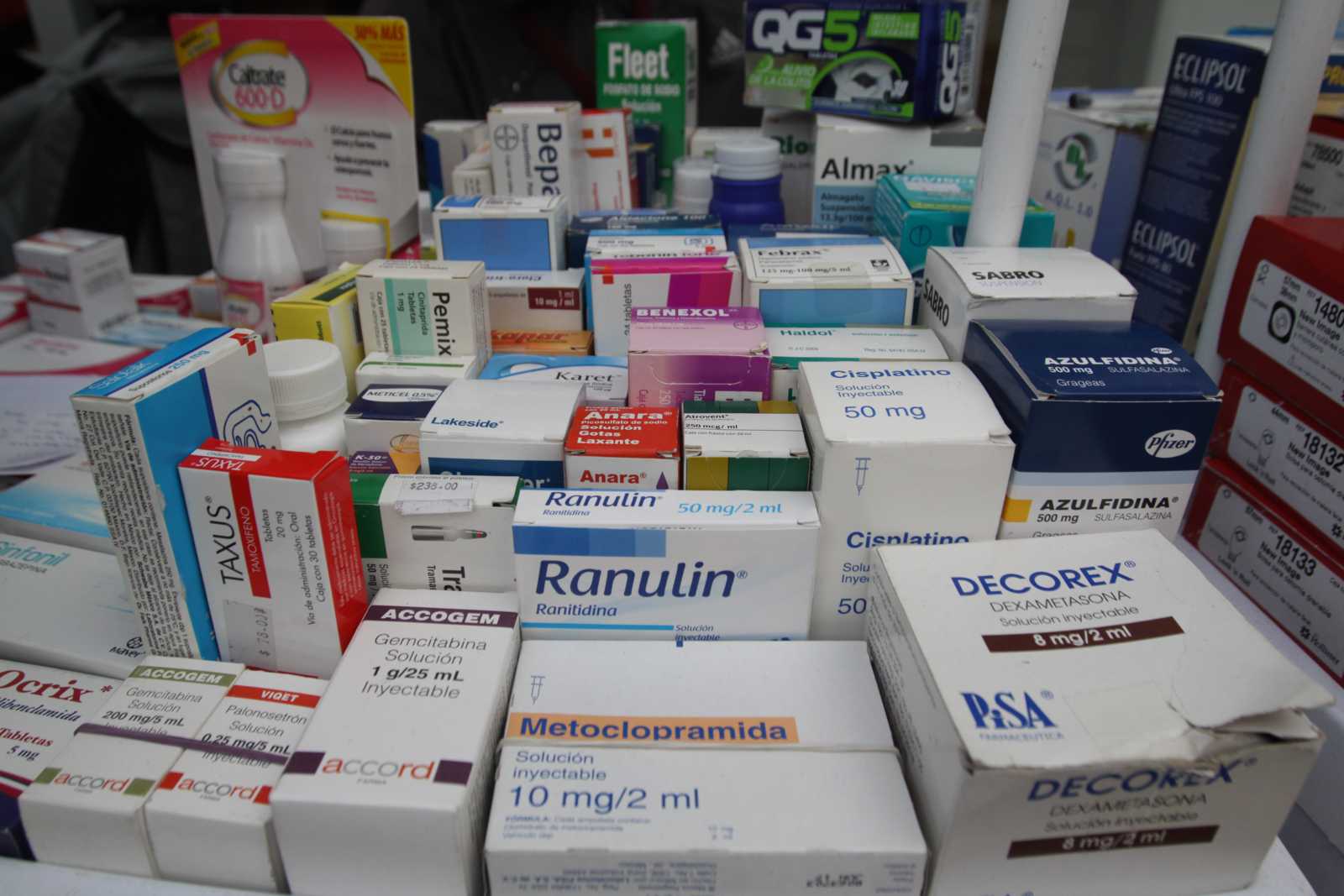 Hoy darán los resultados de la subasta virtual de medicamentos/Especial.
