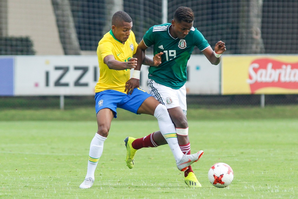Joao Maleck jugando con la selección mexicana Sub 20 (Imago7)