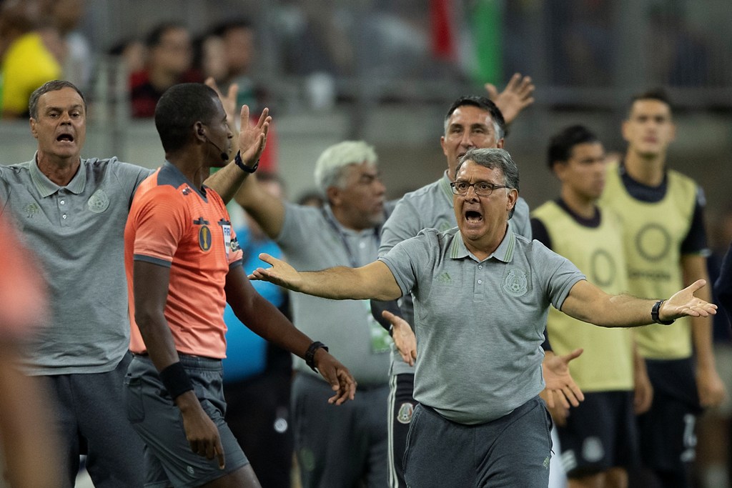 México sufrió en contra un inexistente penal ante Costa Rica (Imago7)