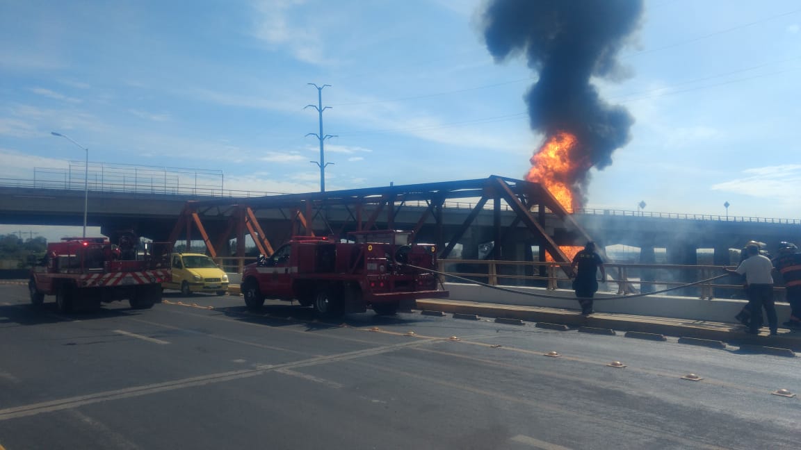 Explosión del ducto de Pemex