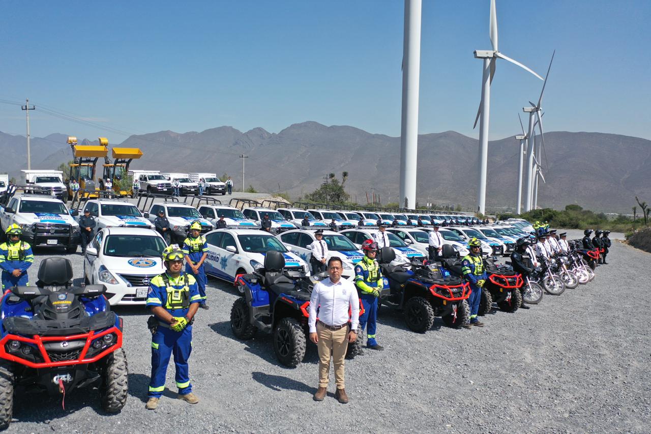 Este lunes se hizo la entrega oficial de las unidades en el Parque Eólico de Santa Catarina. (Especial)