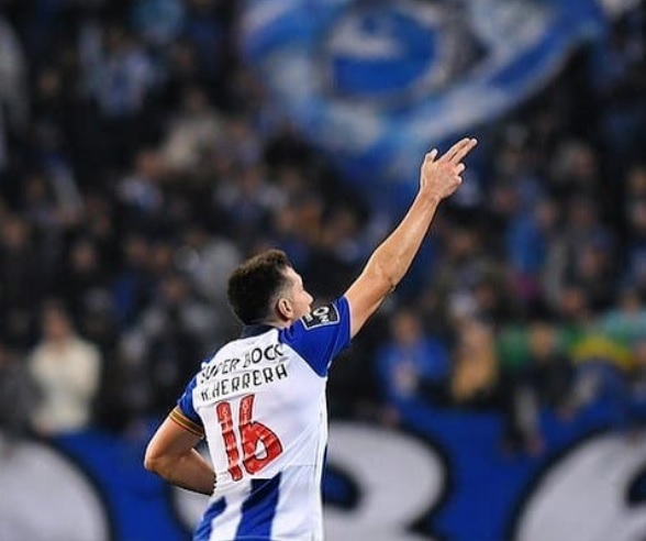 Héctor Herrera se despide del Porto (Instagram: @h.herrera16)