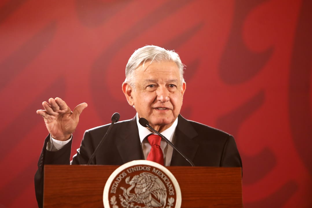 El presidente Andrés Manuel López Obrador reveló que hace unos días pusieron una manta frente a su casa (Ariana Pérez)