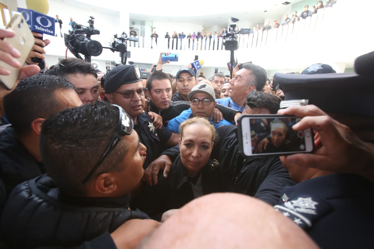 Patricia Trujillo, comisionada de la Policía Federal ante la Guardia Nacional, fue agredida por los integrantes de la Policía Federal.