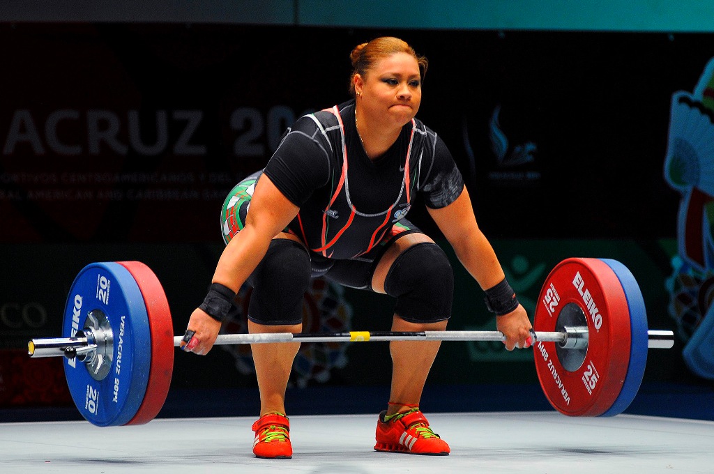 Tania Mascorro durante la competencia de Levantamiento de Pesas Categoría Arrancada de los Juegos Centroamericanos y del Caribe Veracruz 2014 (Imago7)