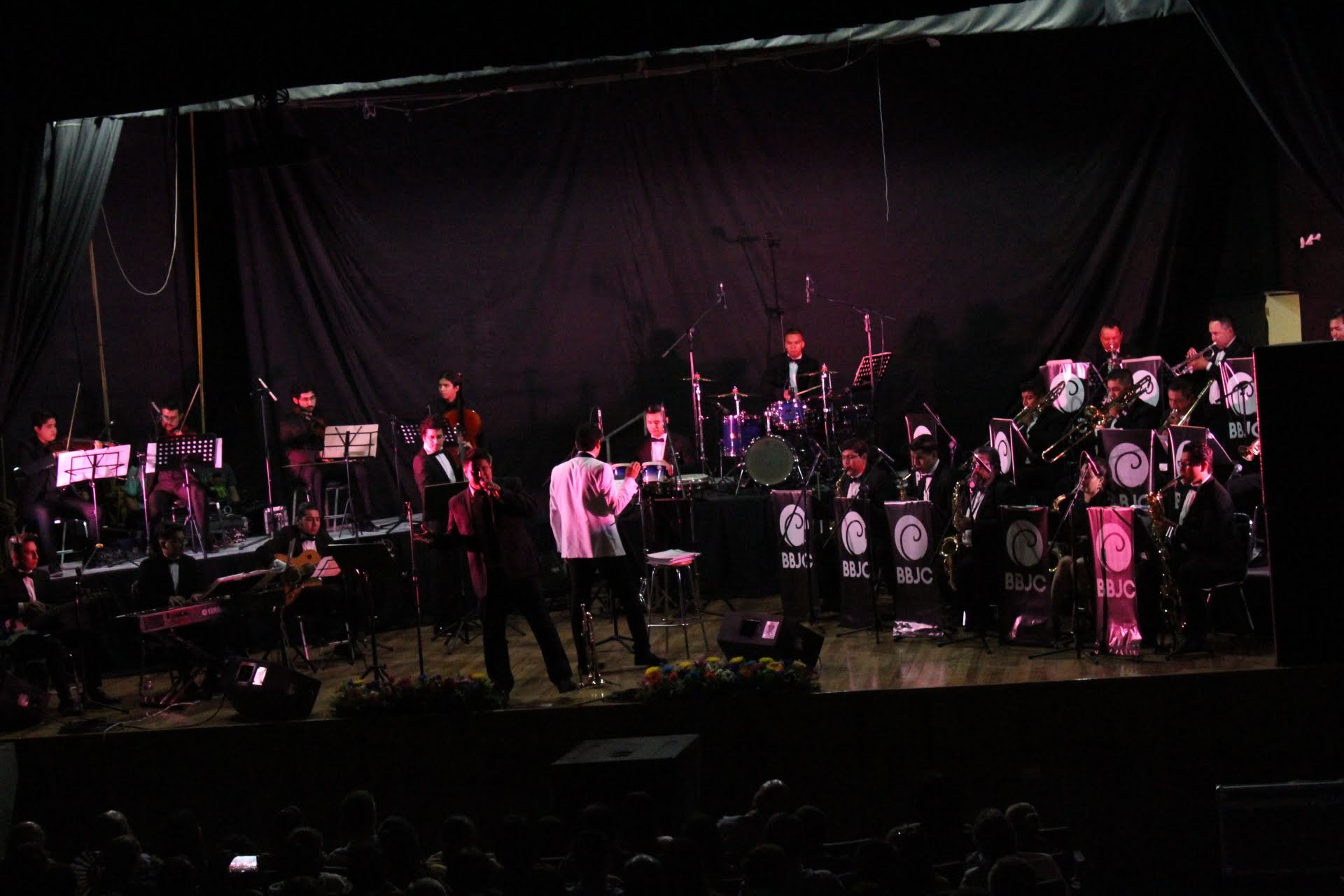 Cabe recordar que el primer concierto de esta banda se realizó el pasado miércoles 3 de julio. (Jorge Maldonado)