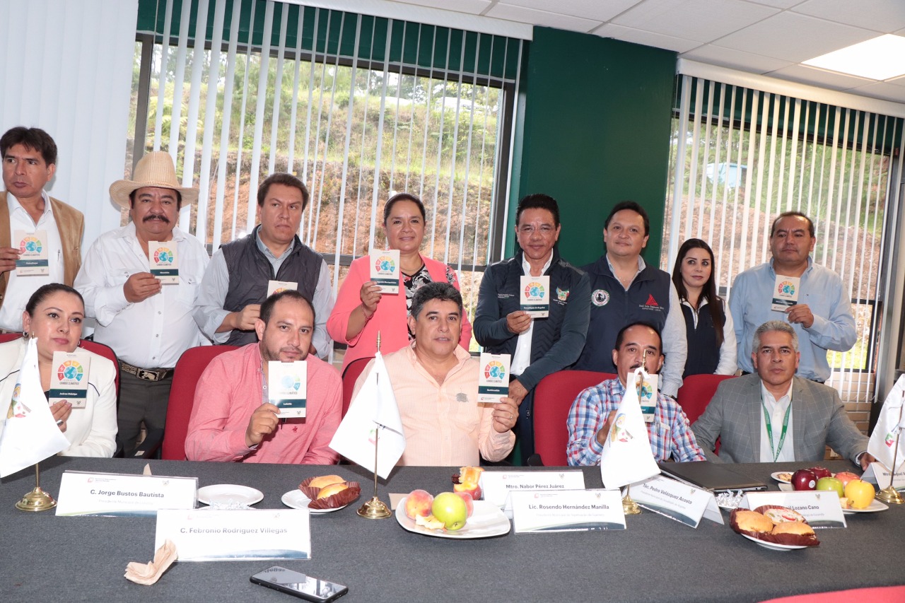 Promueven la campaña “Yo Sin Bolsa, Yo Sin Popote” en municipios de la Sierra Hidalguense. (Cortesía)