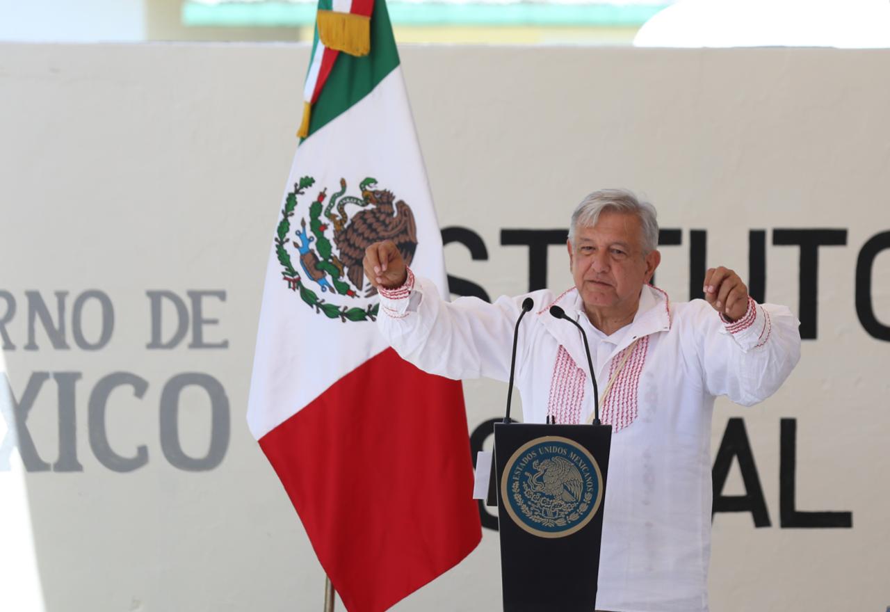 El presidente Andrés Manuel López Obrador expresó su respeto por el EZLN (Nelly Salas)