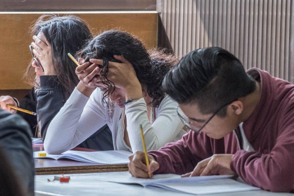 Examen de admisión de IPN a licenciatura. (Cuartoscuro)
