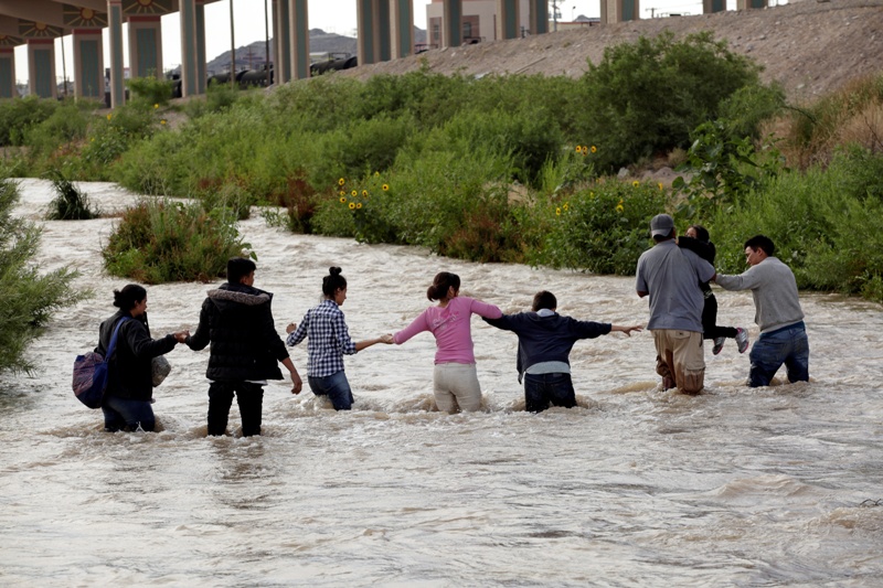 La medida busca reforzar la seguridad en la frontera. (Reuters)