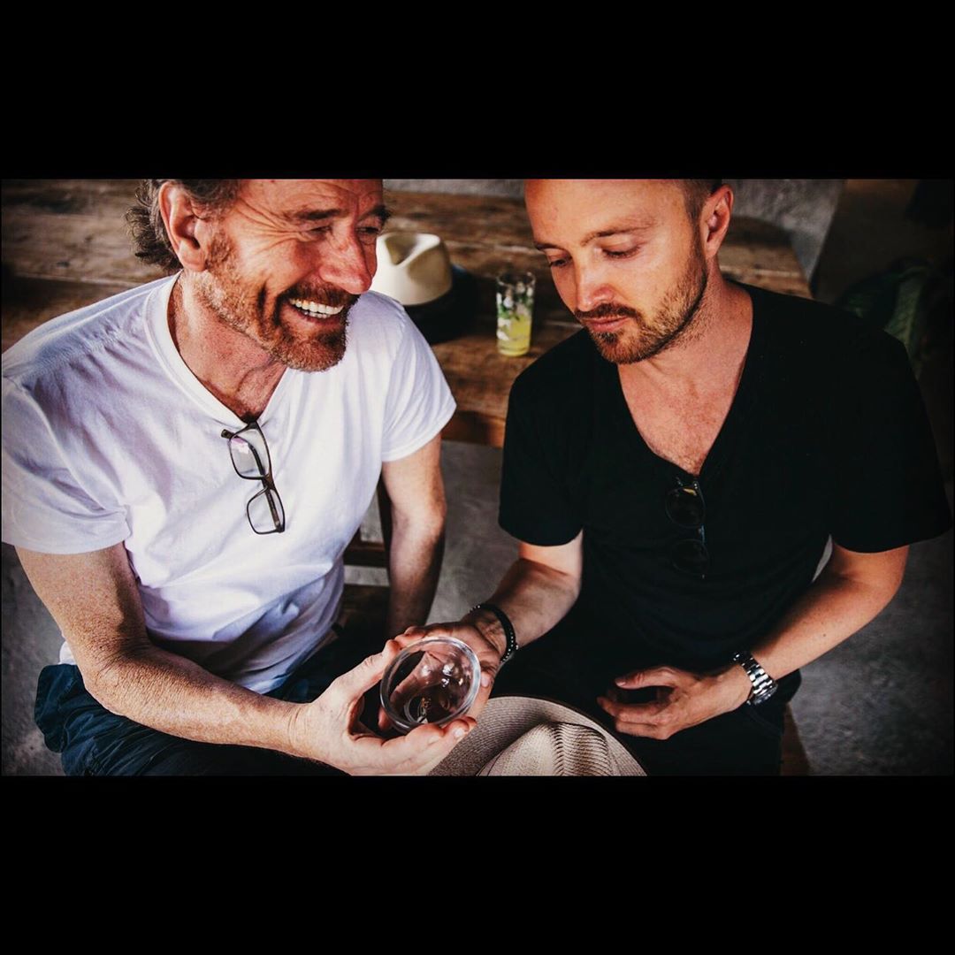 Bryan Cranston y Aaron Paul de Breaking Bad lanzan marca de mezcal (Instagram).