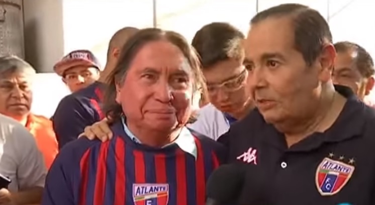 El cronista Armando Ramírez fue un fiel fanático del Atlante (Especial)