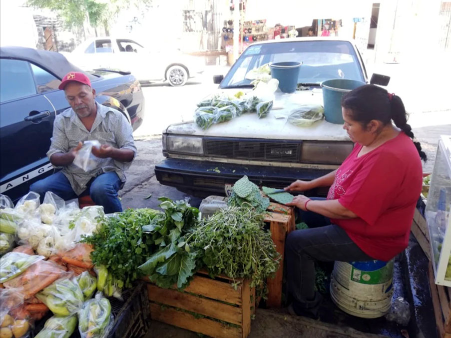 El destino unió a estos comerciantes para que juntos emprendieran su negocio. (Jorge Maldonado)