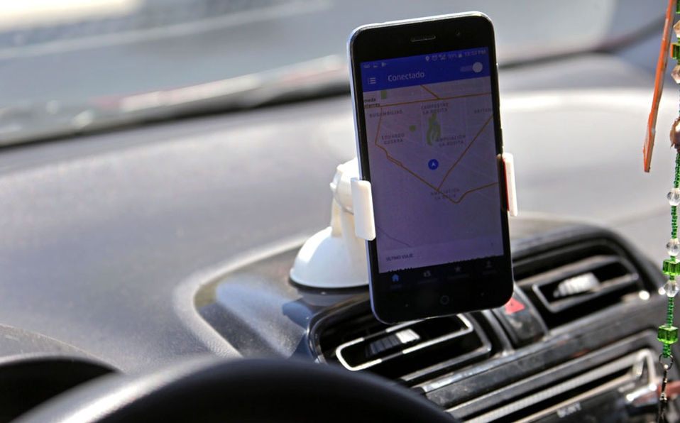 El Gobierno del Estado implementará una nueva Ley de Transporte y Movilidad con la que se llegará a un acuerdo con estas aplicaciones (Foto: Archivo)