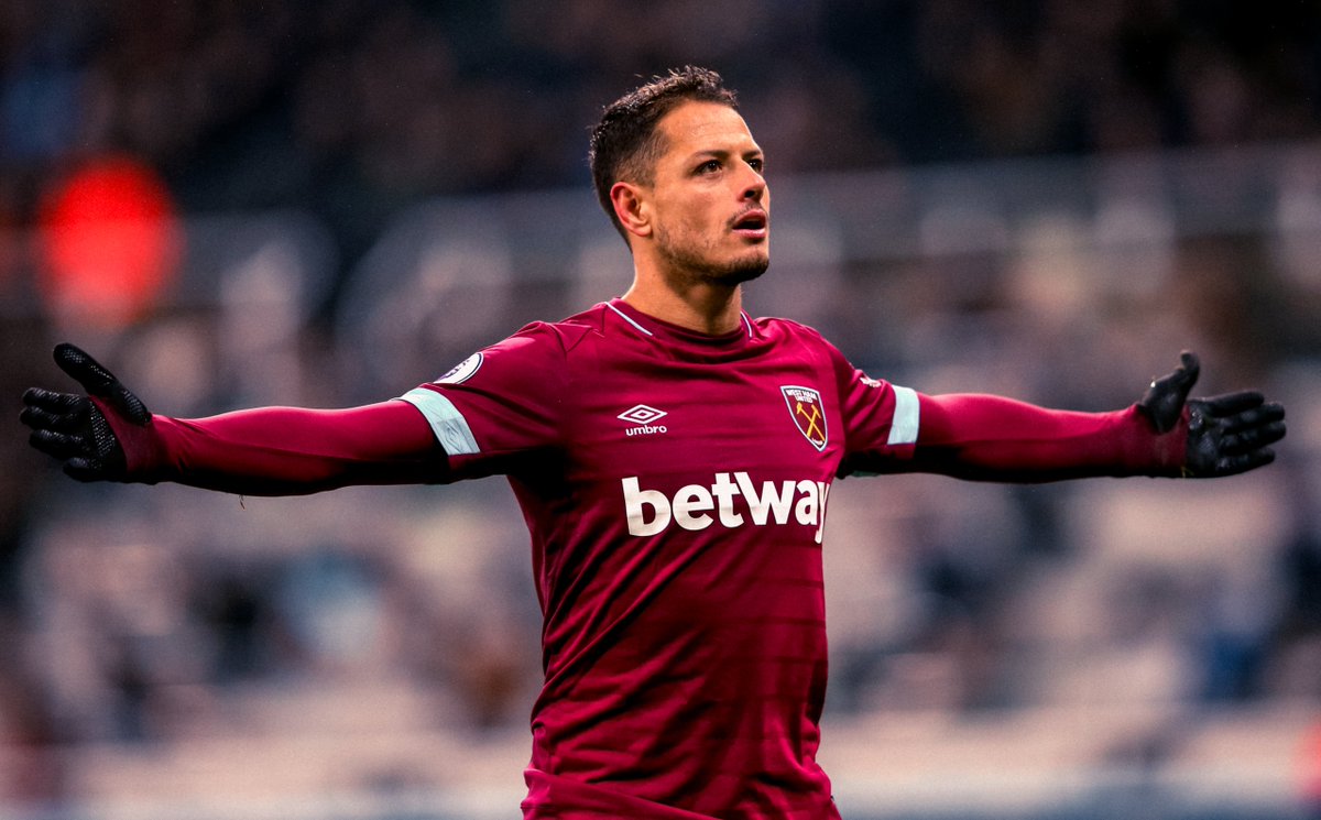 Javier Hernández cambiará de número con el West Ham United (Twitter @CH14_)