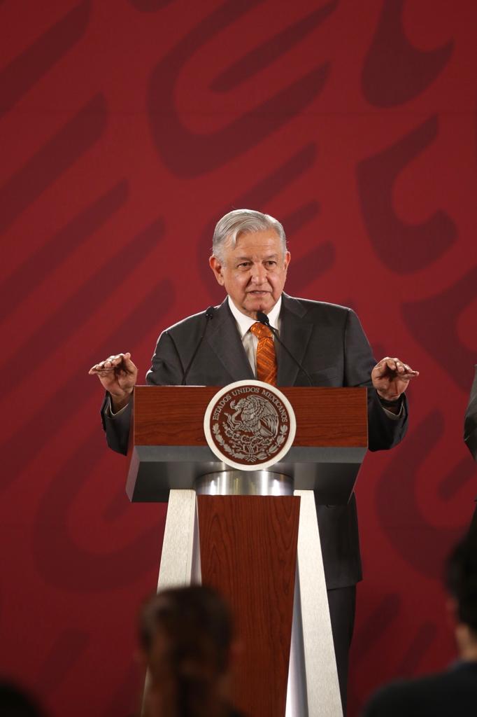 AMLO acusa a abogado de policías de querer conformar un partido político/Jorge Carballo.