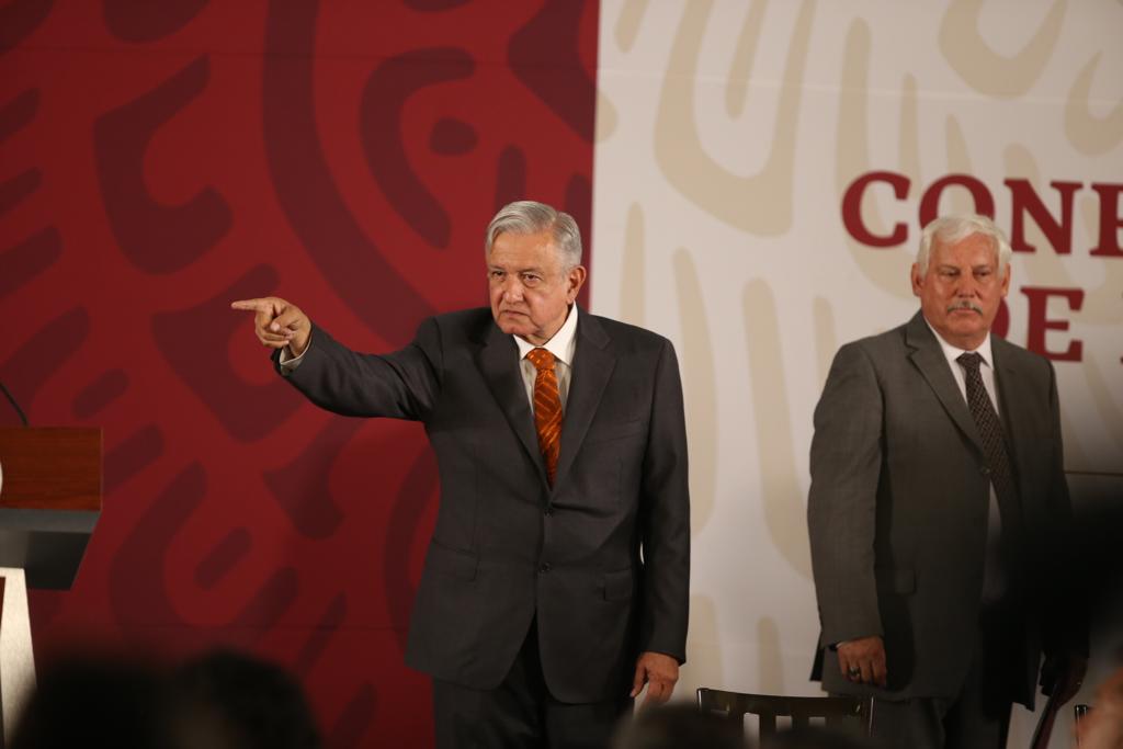 AMLO rechaza que la ampliación de mandato en Baja California siente un precedente nacional/Jorge Carballo.