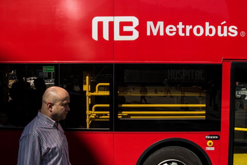 La Sobse lanzó una licitación para ampliar la estación Félix Cuevas del Metrobús. | Cuartoscuro