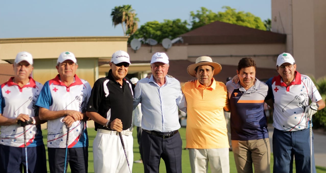 El alcalde Jorge Zermeño y los consejeros de la Cruz Roja estuvieron presentes. (Carlos Hernández)