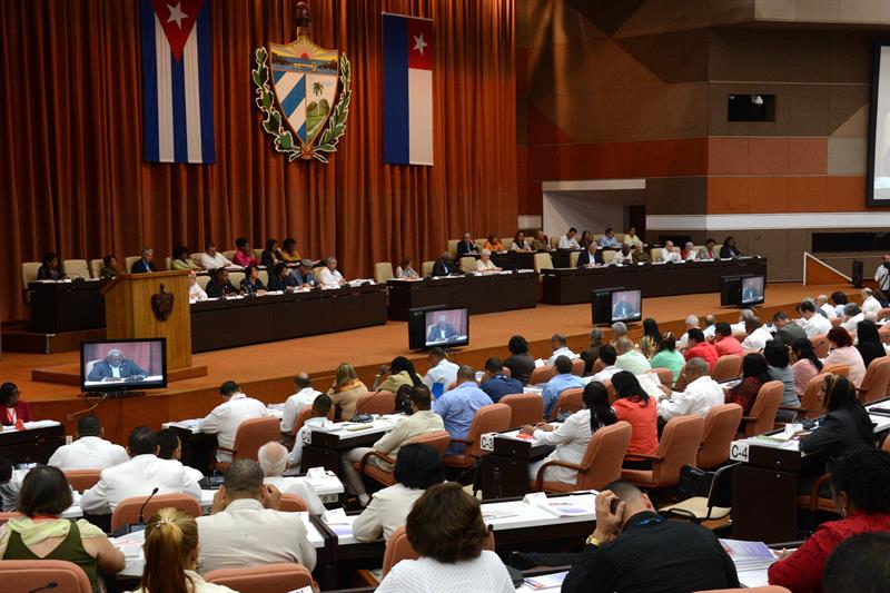 La nueva Ley Electoral incluye además la creación de los órganos electorales permanentes. EFE