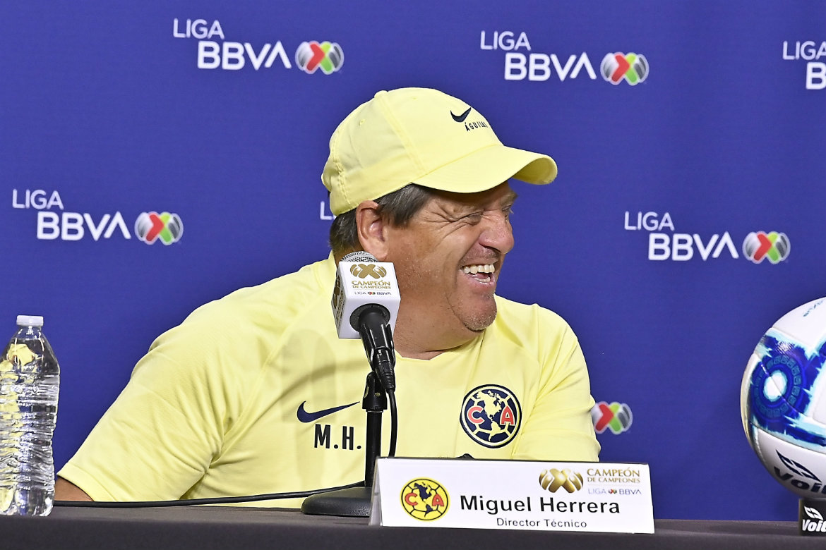 Miguel Herrera reitera que Giovani dos Santos no estará en Campeón de Campeones (Imago 7)