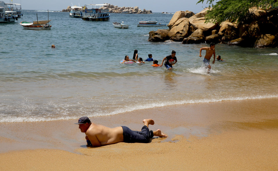 El artículo 76 de ley nos indica claramente cómo es que se otorgan las vacaciones en el trabajo (Cuartoscuro)