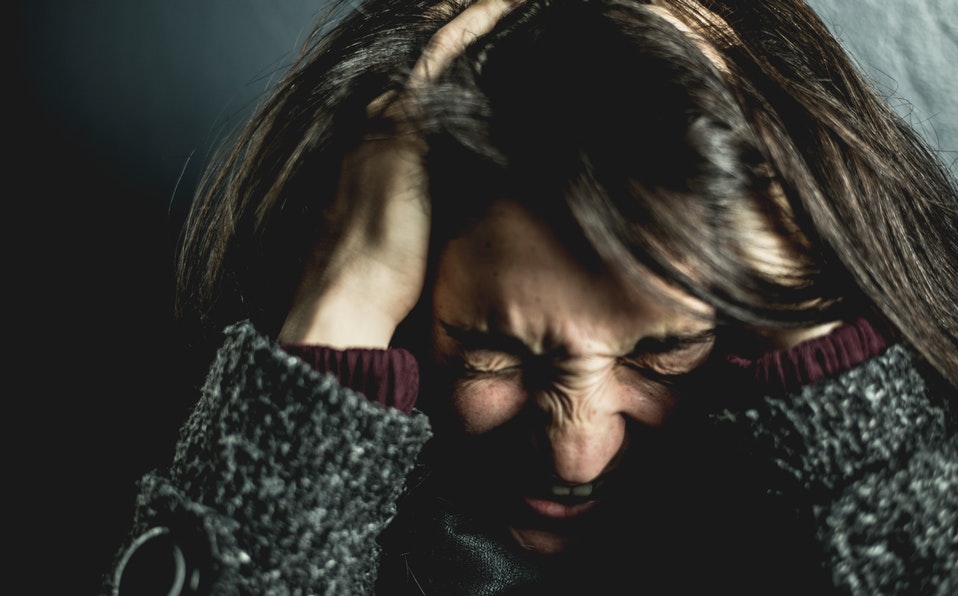 Algunos síntomas del Burnout son: taquicardia, diarrea, dolor muscular, estreñimiento, perdida o aumento de peso y depresión. (Cortesía Pexels)