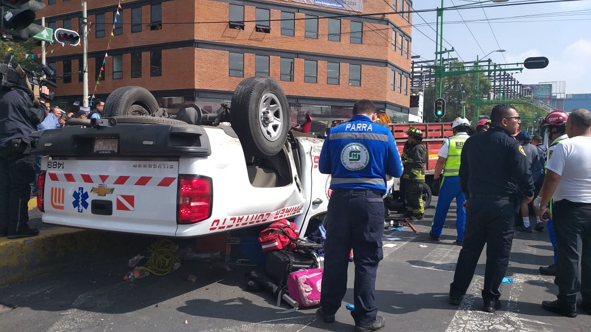 El vehículo iba a asistir una emergencia en la Línea 9. (César Velázquez)