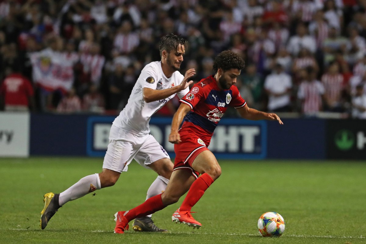 Chivas cayó en su debut en la International Champions Cup. (Twitter @Chivas)