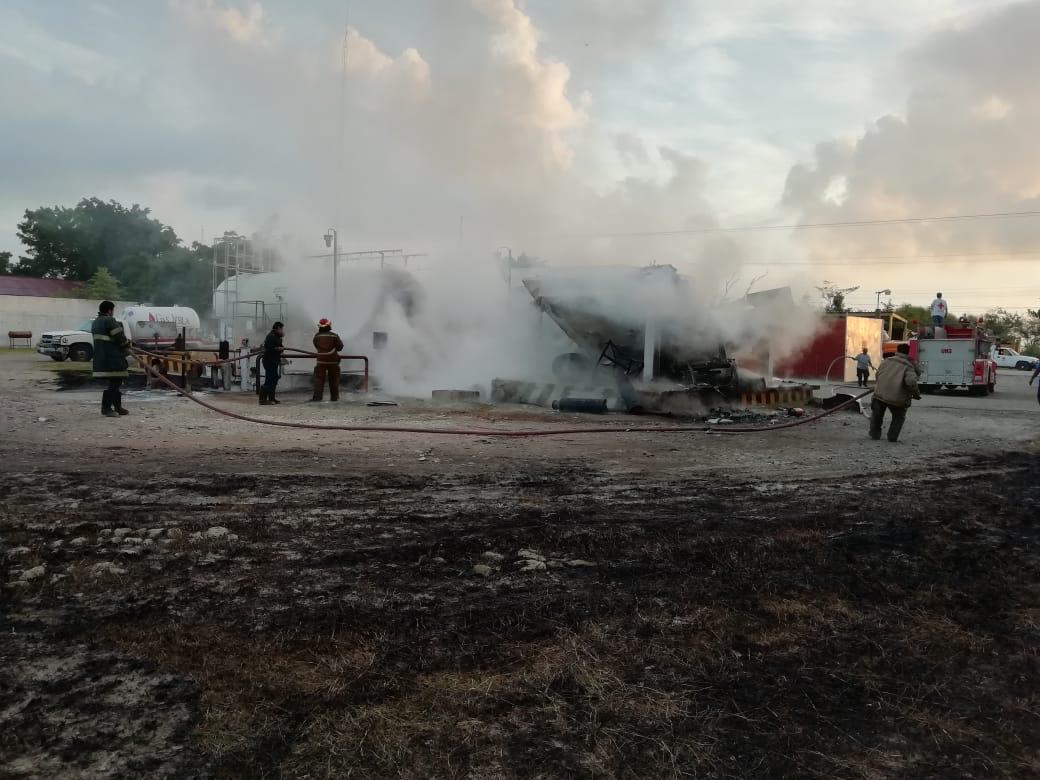Explosión en gasera en Estación Manuel (Foto/CORTESÍA)