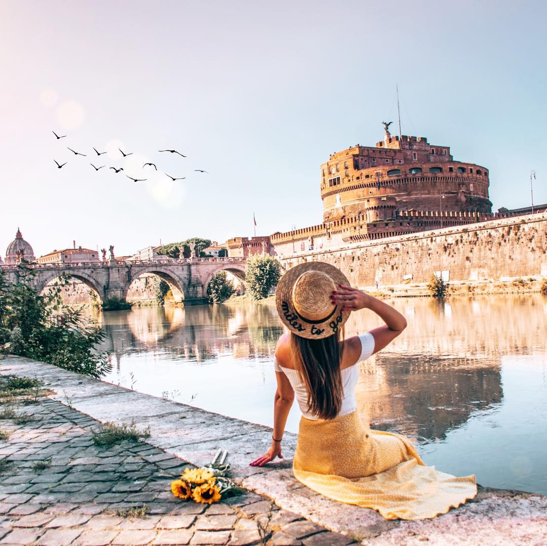 El Insta-Boyfriend es muy utilizado por los influencers.(Instagram themacarongirl.travels)