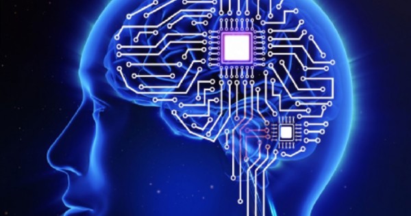 Elon Musk busca que el cerebro de las personas sea casi sobrehumano./ (Especial)