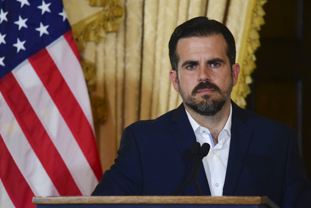 Si Rosselló se mantiene en el cargo hasta las elecciones del próximo año, para muchos está claro que su imagen quedó sumamente debilitada. AP