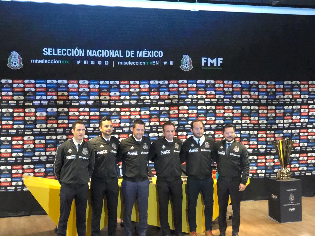 Seleccionados y Femexfut firman acuerdo comercial (Jesús Quezada)
