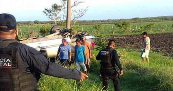 Accidente carretero (Foto/CORTESÍA)