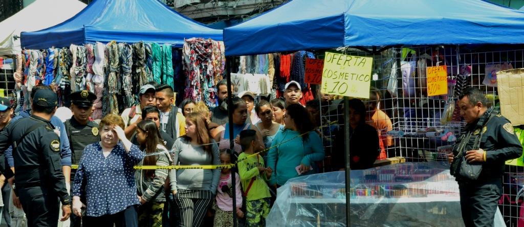 Comerciantes pidieron la llegada de la Guardia Nacional en el Centro Histórico por Unión Tepito. (Cuartoscuro)