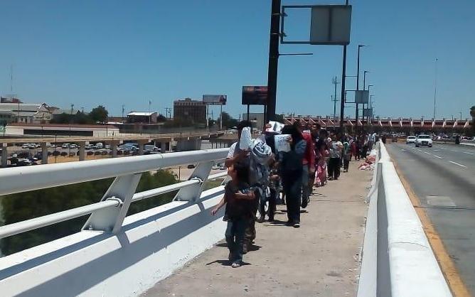 Migrantes deportados.