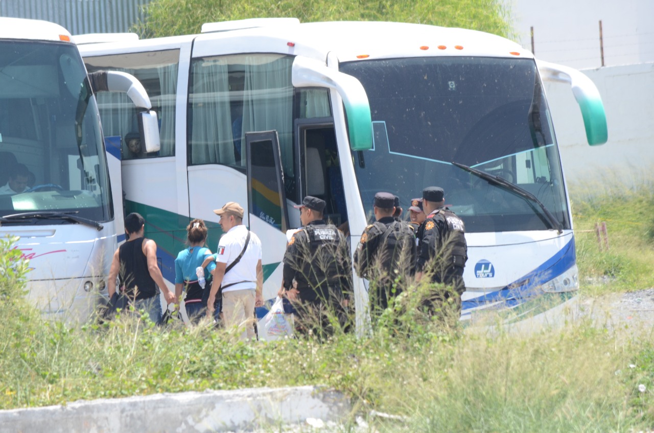 Los diputados panistas lamentan que se improvise la atención a los migrantes rescatados. (Foto: Archivo)