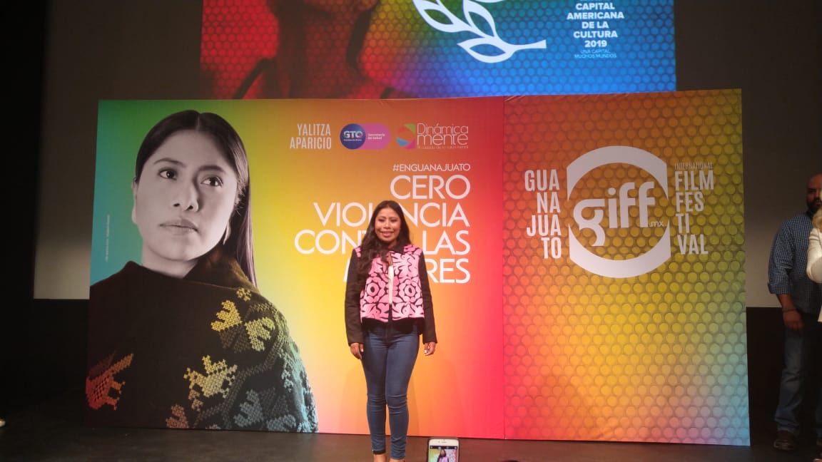 La actriz se presentó ayer en el GIFF
