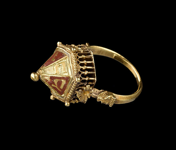 Solamente existen en la actualidad cinco anillos judíos del medievo (metmuseum.org)