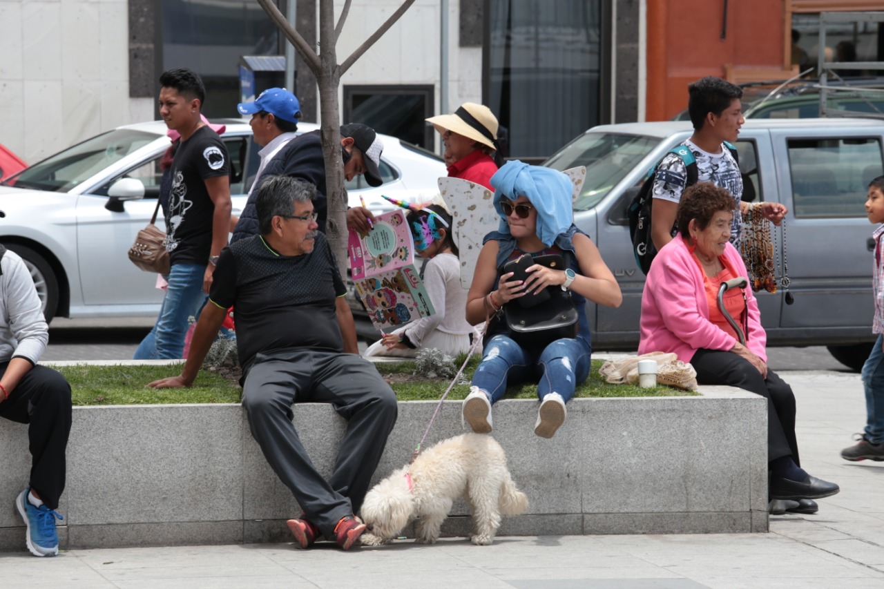Domingo en Plaza Independencia de Pachuca. (Maribel Calderón)