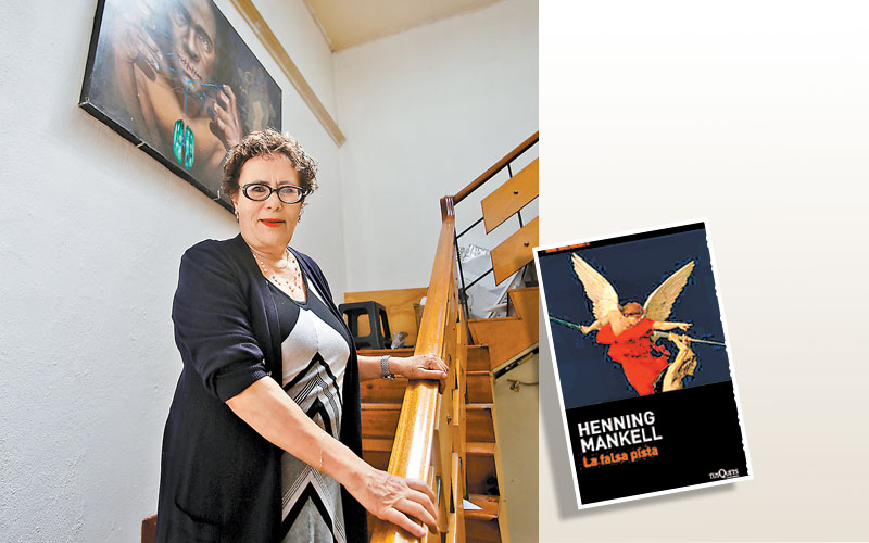 ¿Cuál es su  libro favorito? «Tengo muchos, me encantan los de Henning Mankell». (Foto: Ariana Pérez)