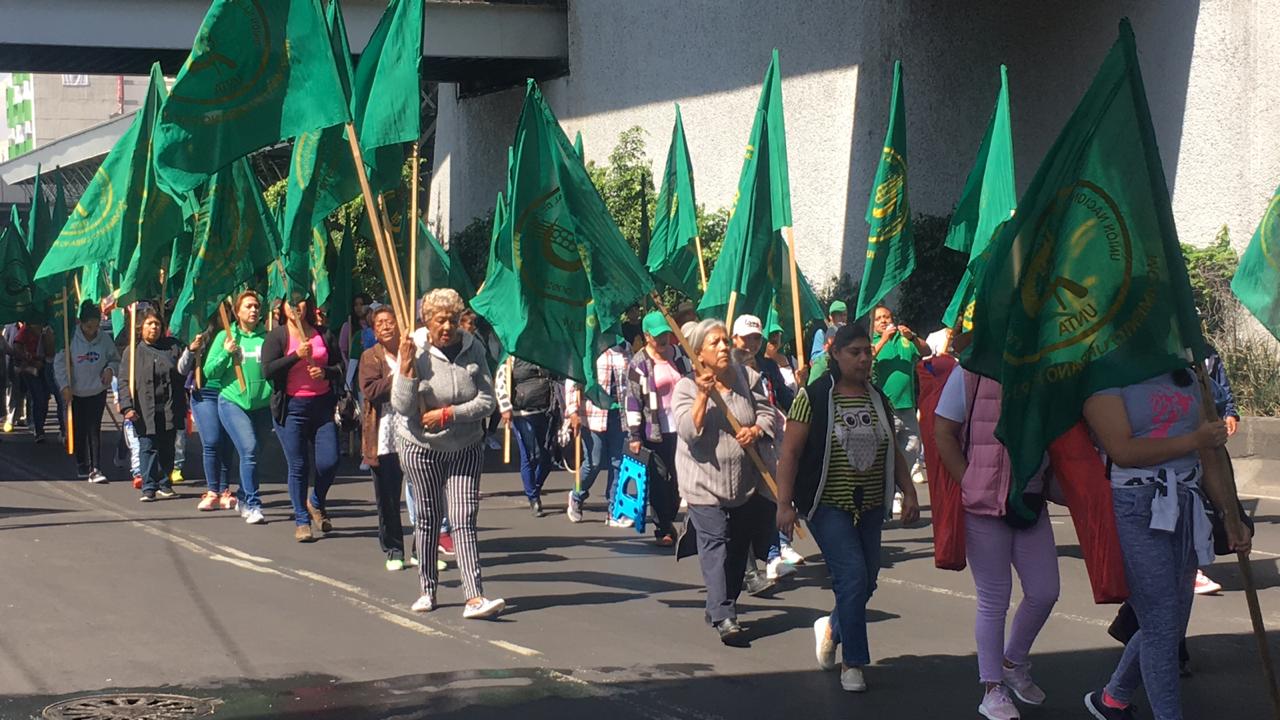 Los manifestantes iniciaron desde Chabacano. (César Velázquez)