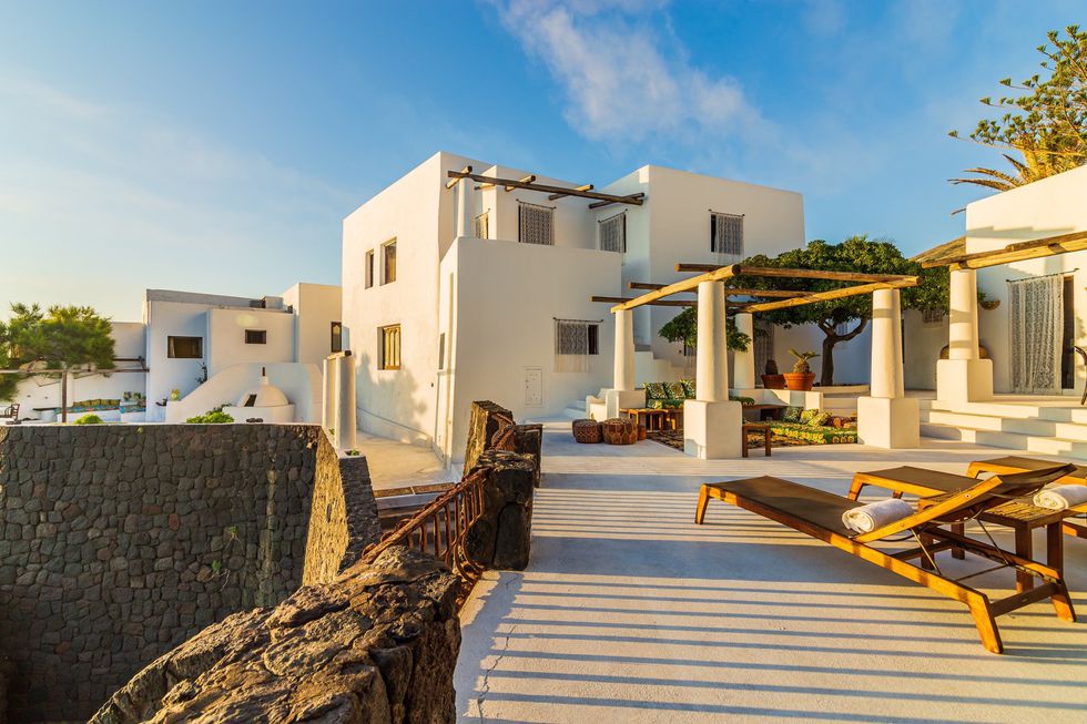 El año pasado, los diseñadores aseguraron que no tenían pensado vender su casa de moda. (Lionard Luxury Real Estate)